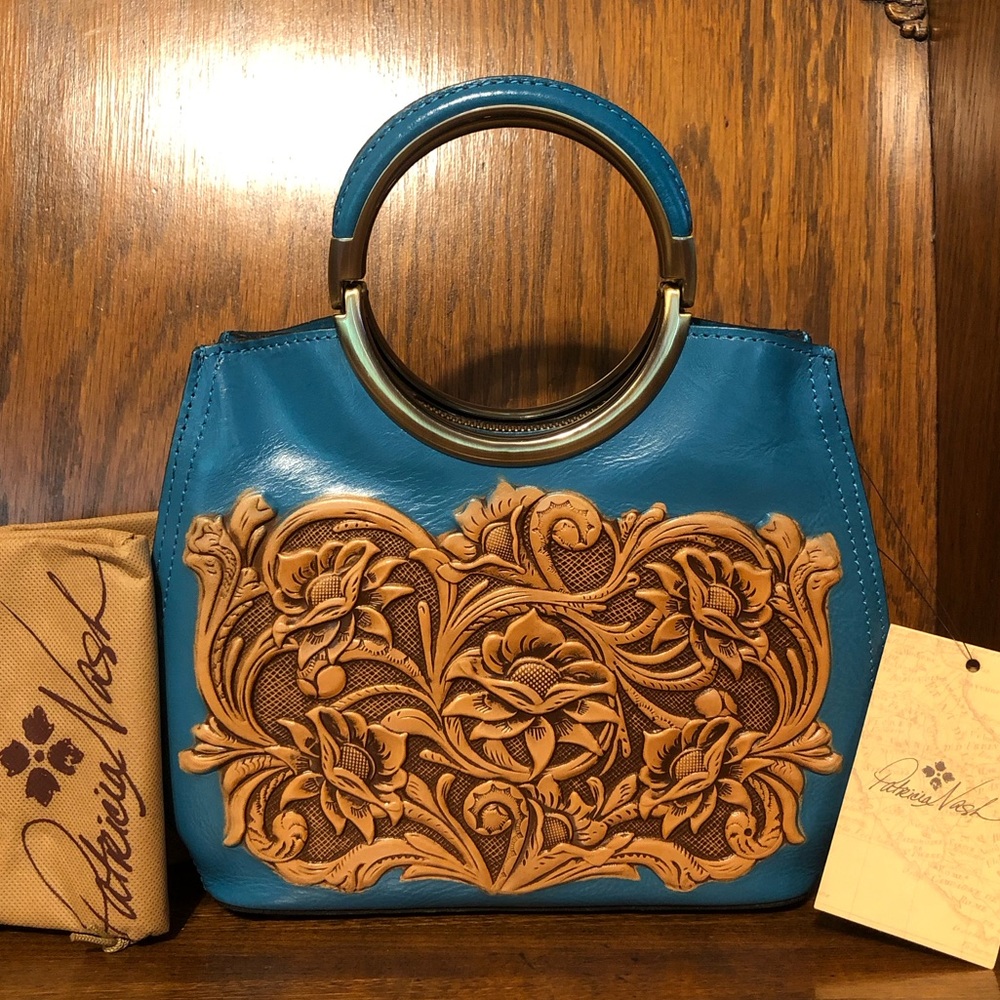 NWT-Patricia Nash-Aria Shopper-Natural Cavo Tooled Colorblock-Turquoise-$249
